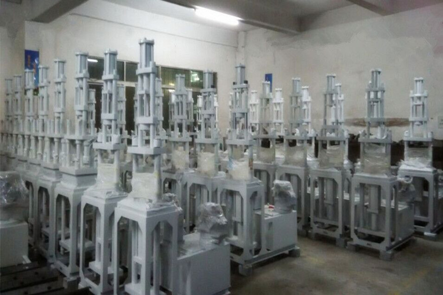 今塑機(jī)械公司一角